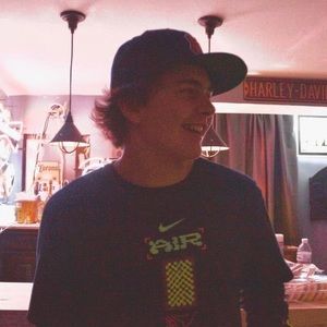 Meet your Posher, Michael